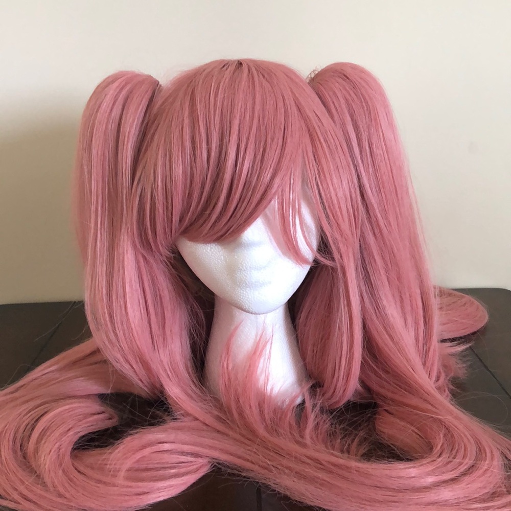 Krul tepes wig